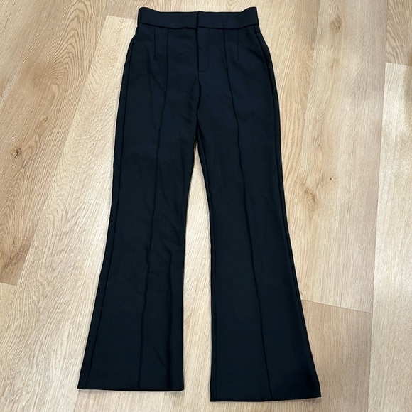 Zara Pants - Picture 1 of 3